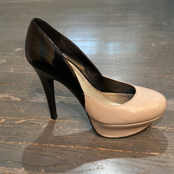 Jessica Simpson platforms - Picture 2 of 10